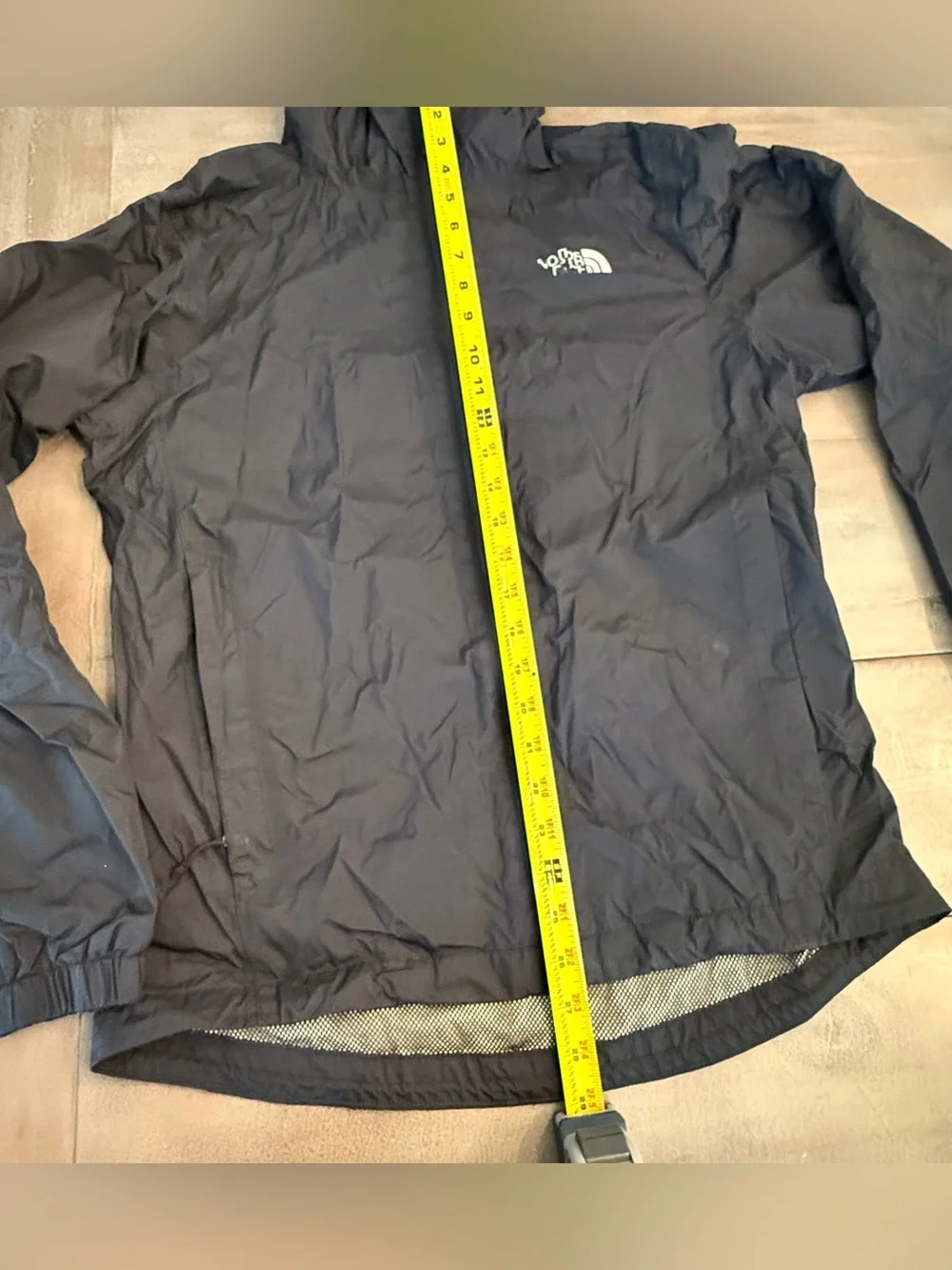 The North Face Men’s rain jacket Sz S Full Zip Hooded Outdoor Preowned